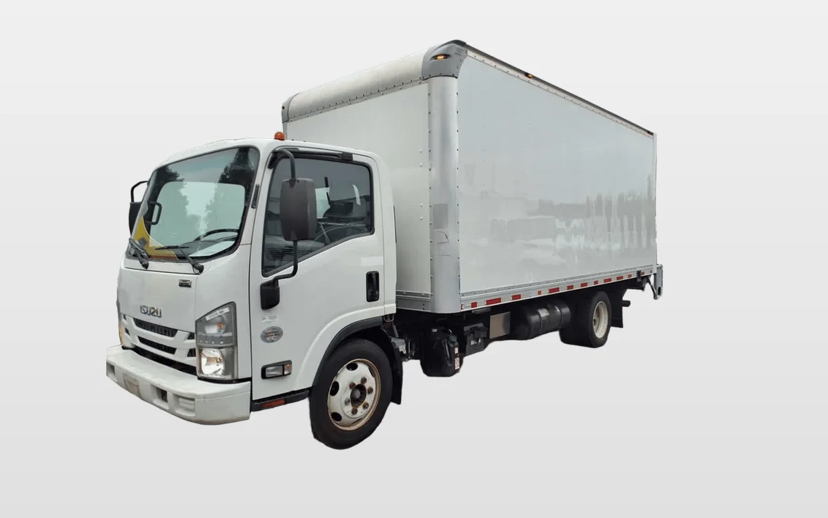 2019 Isuzu NQR - image 1