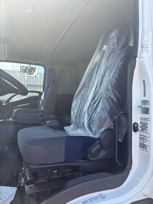 2026 Isuzu FTR — photo 9