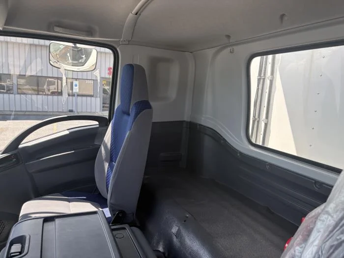 2026 Isuzu FTR — photo 12