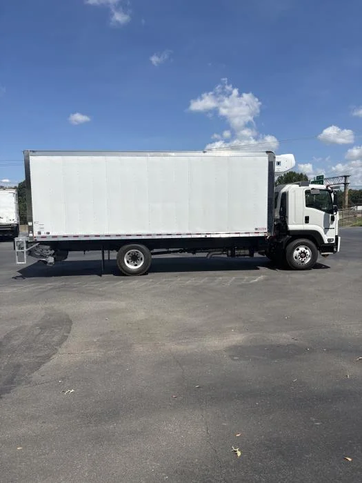 2026 Isuzu FTR — photo 7