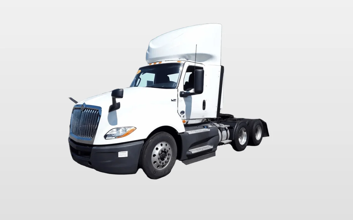 2020 International - image 1