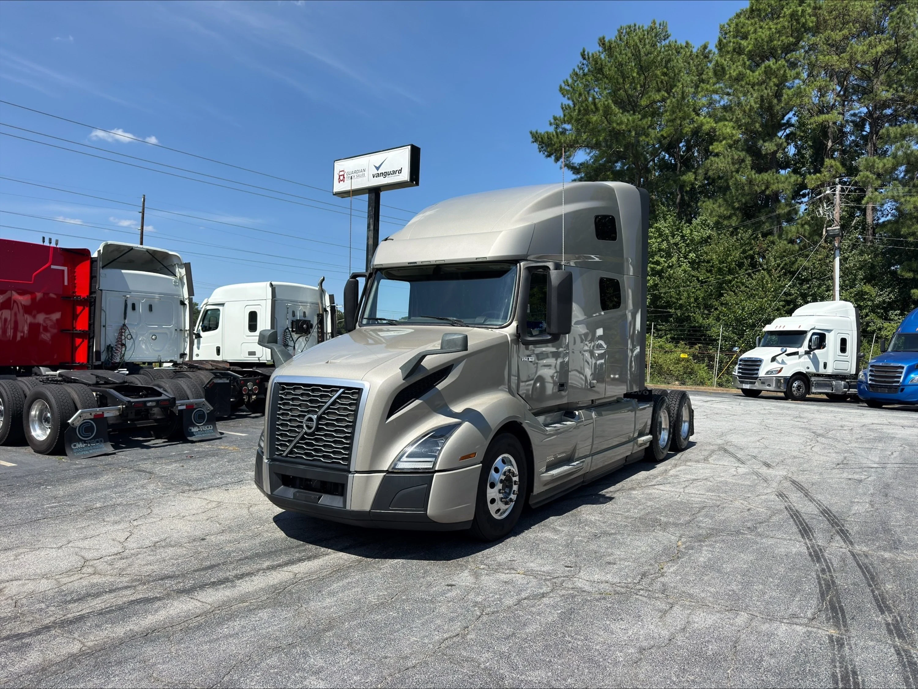 2023 Volvo VNL 760