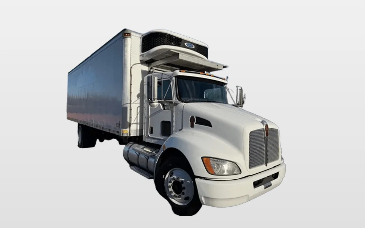 2021 Kenworth T270 - image 1