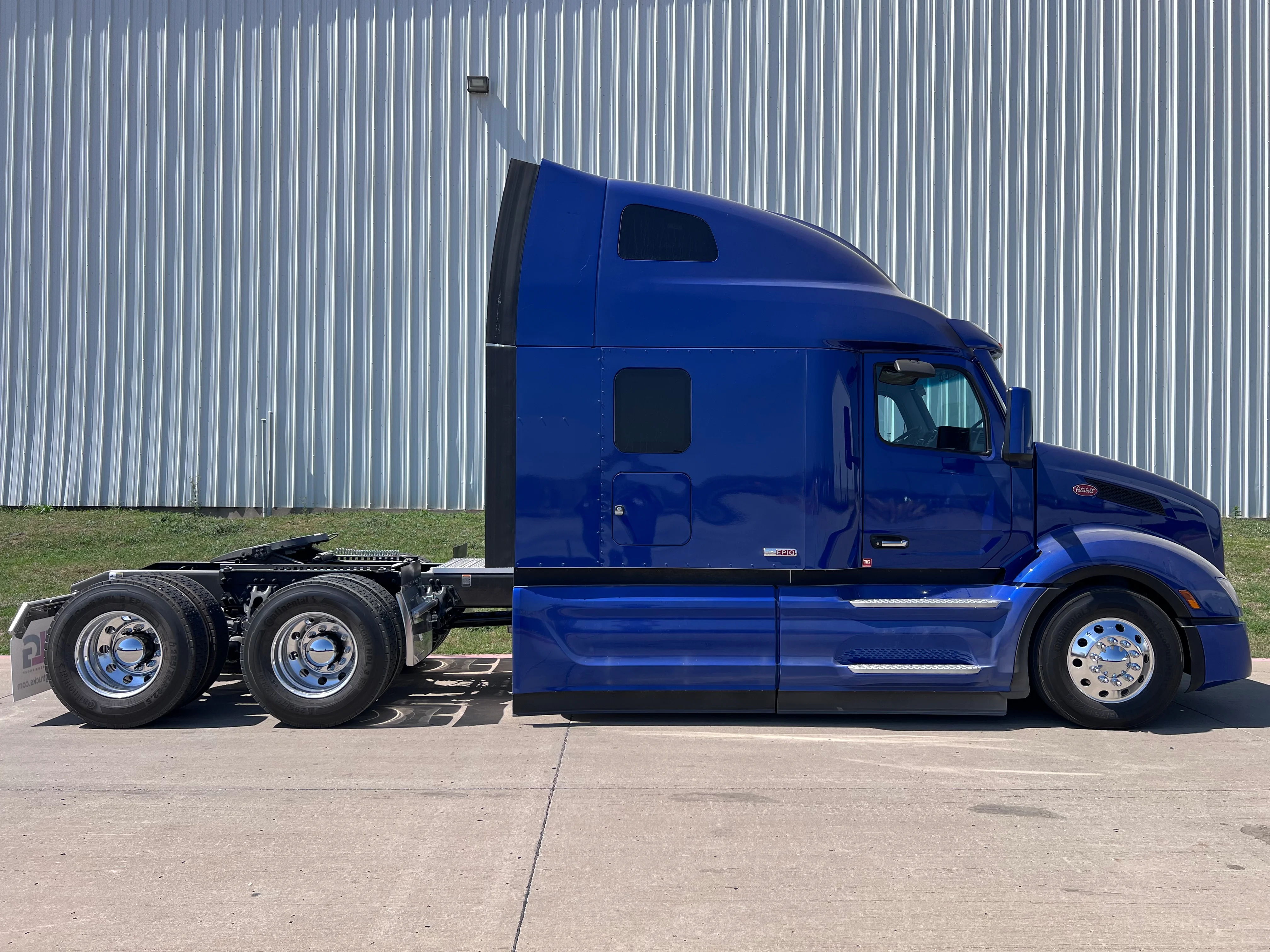 2027 Peterbilt 579 in Louisville, KY — photo 6
