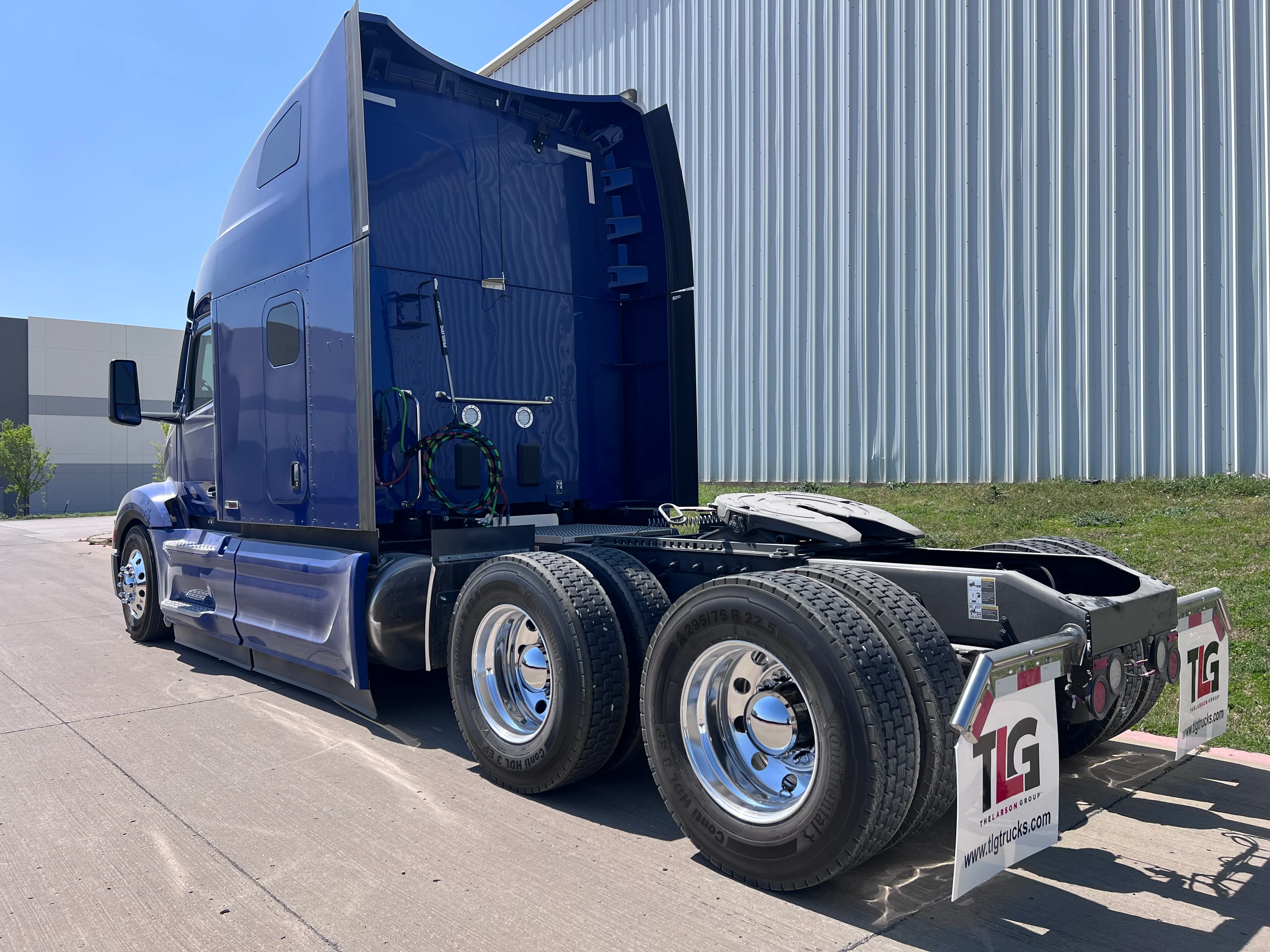 2027 Peterbilt 579 in Louisville, KY — photo 3