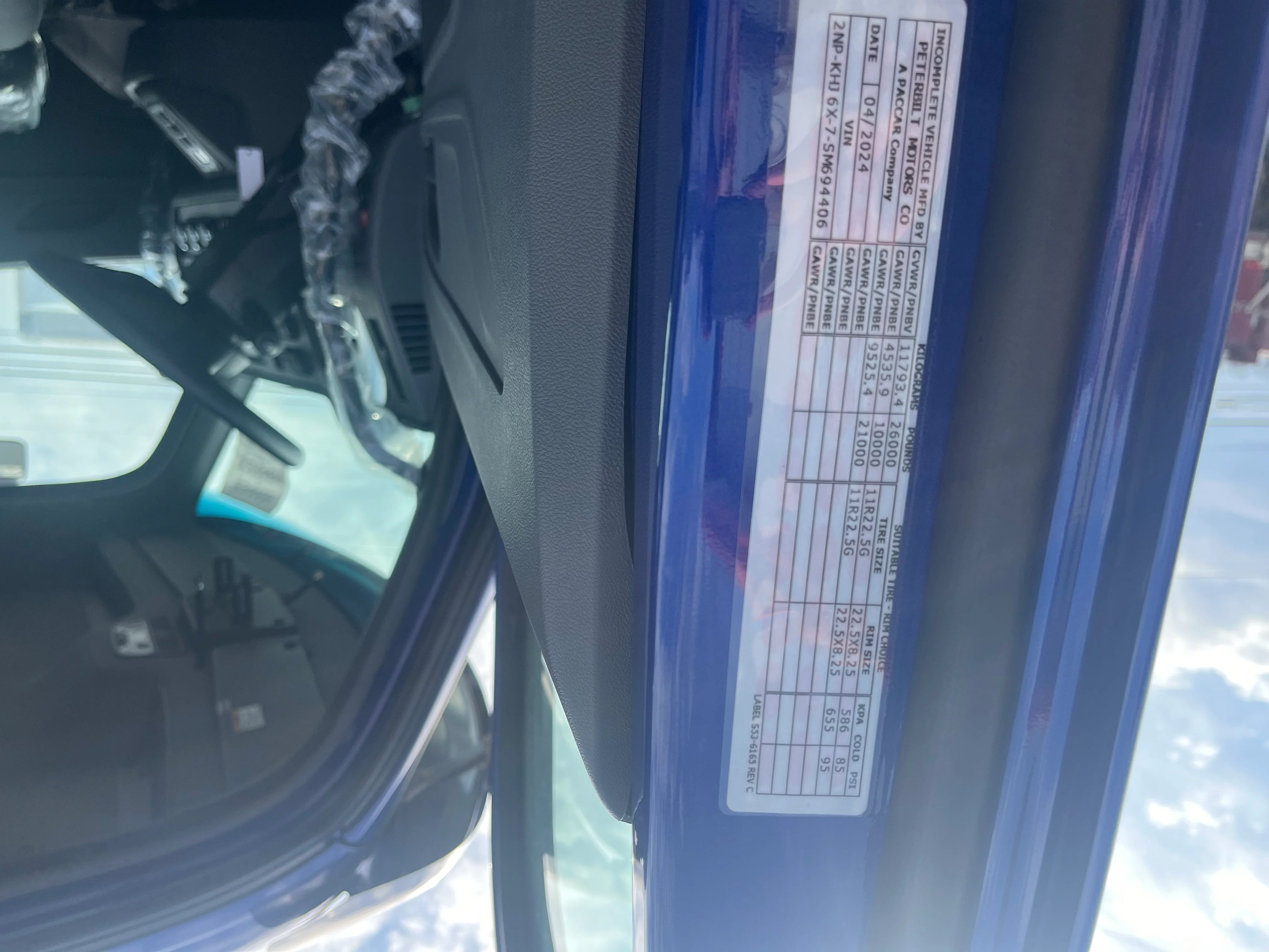 2025 Peterbilt 536 - image 7