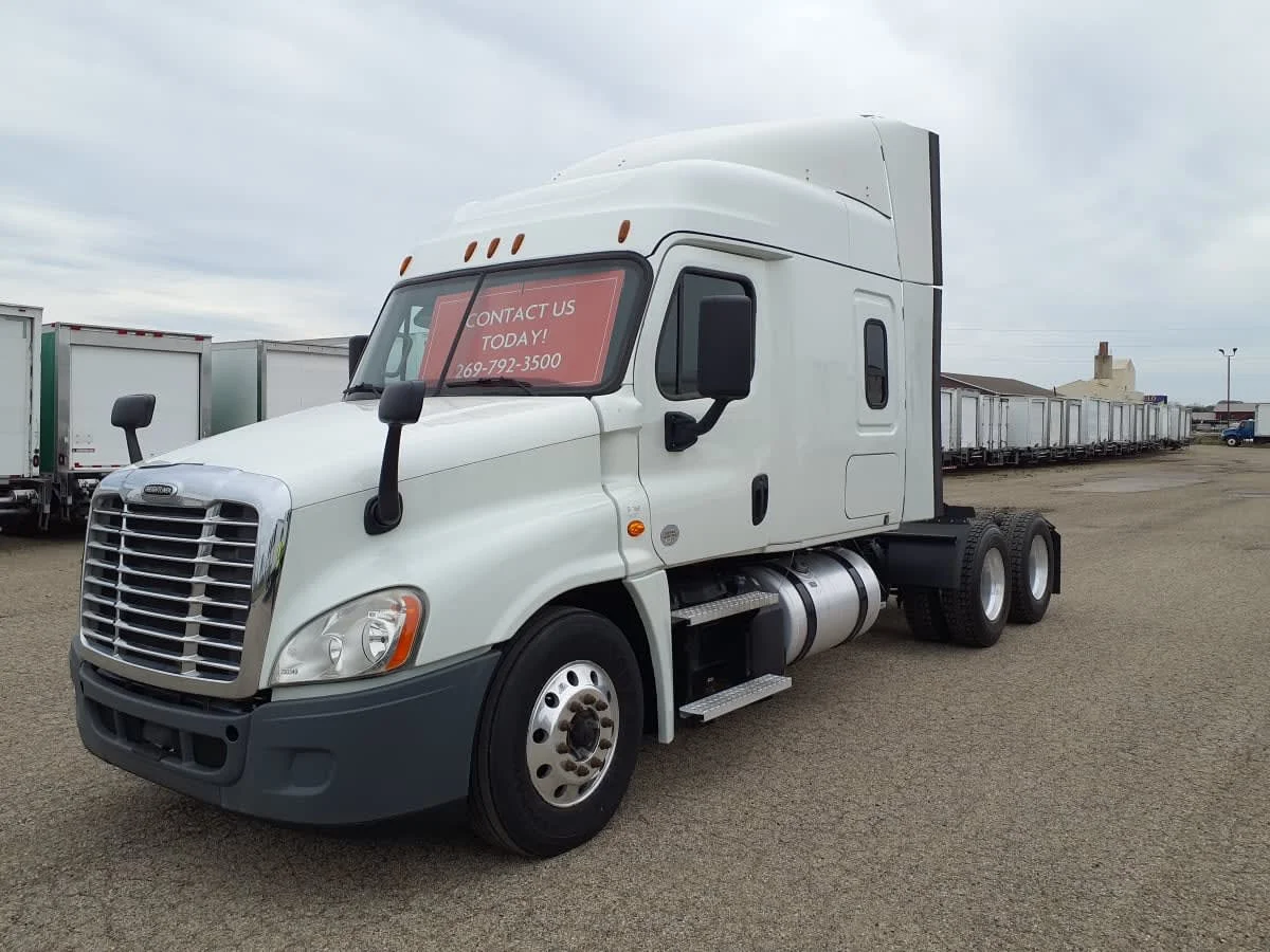 2020 Freightliner Cascadia in Wayland, MI