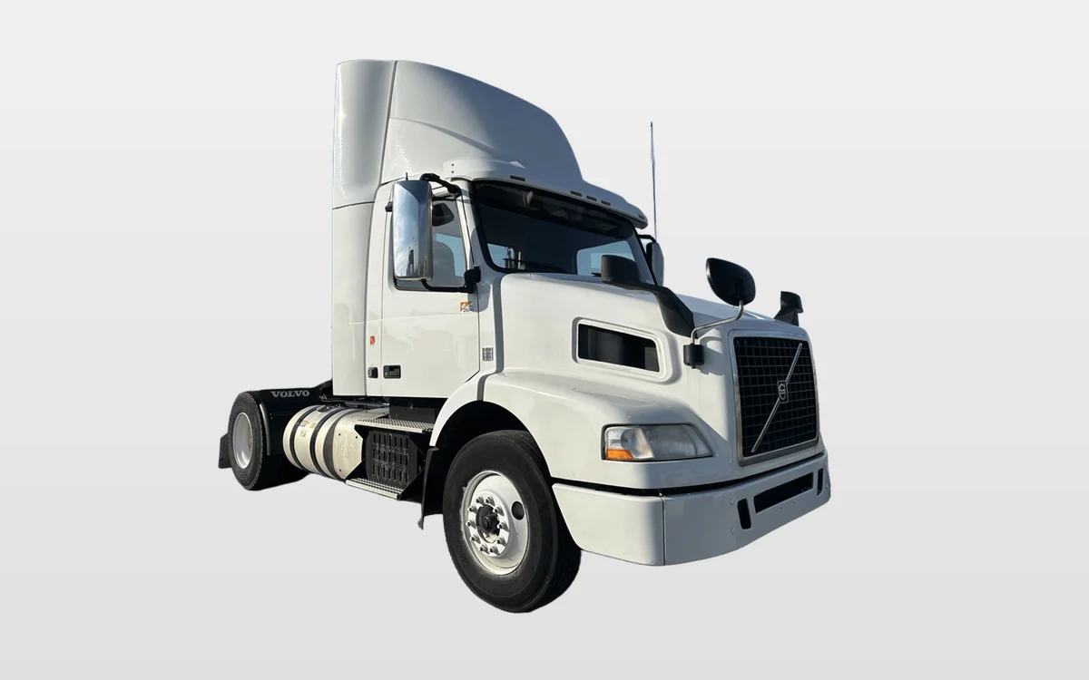 2016 Volvo - image 1