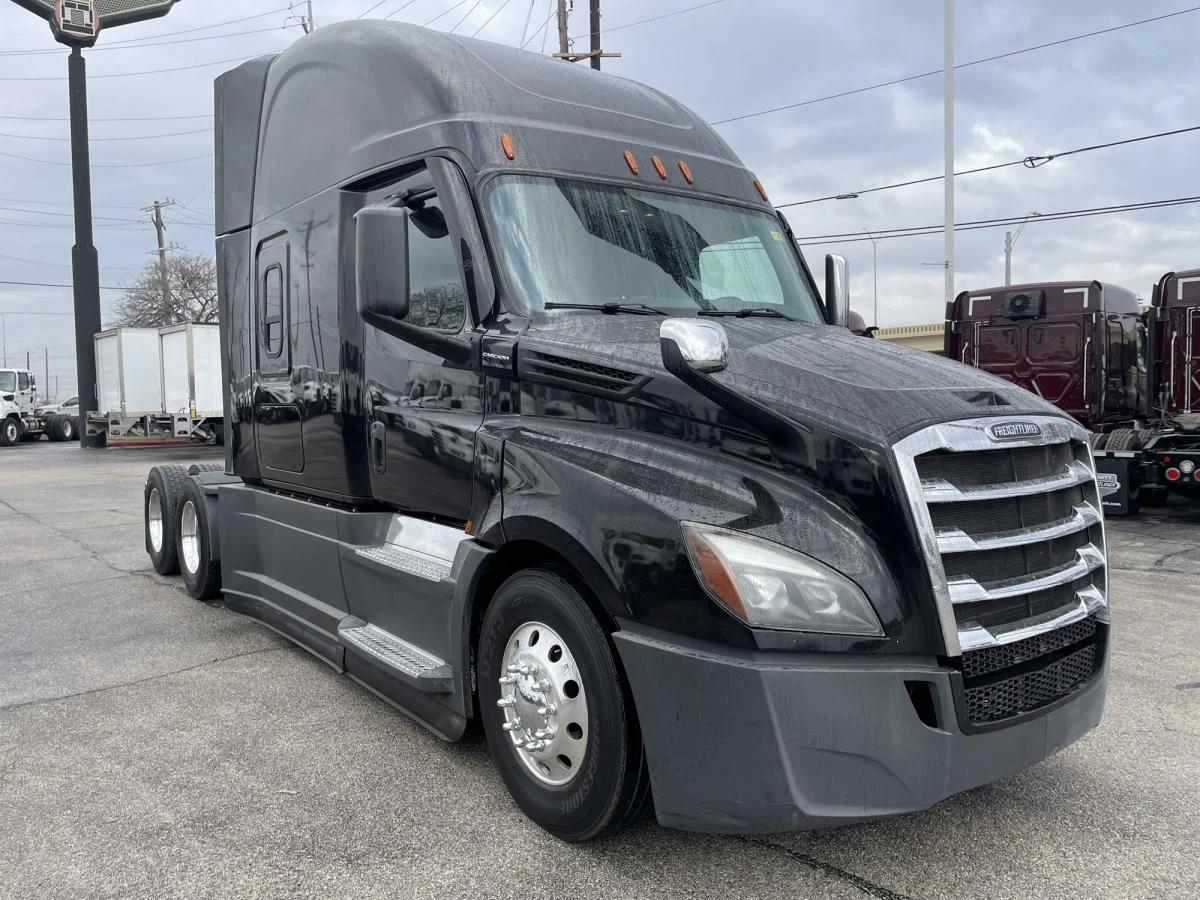 2023 Freightliner Cascadia in San Antonio, TX