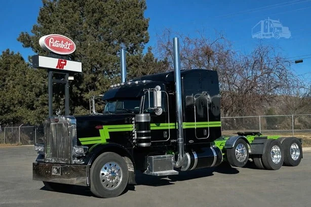 1999 Peterbilt 379 in Boise, ID