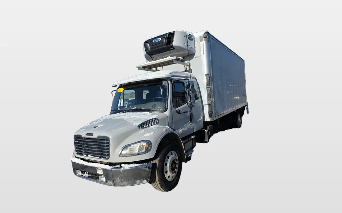 2017 Freightliner M2 106 - image 1