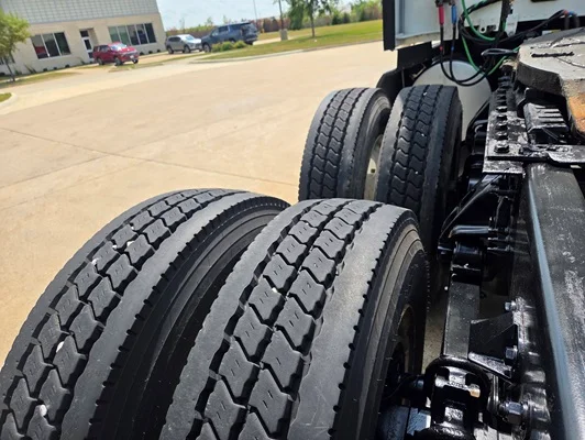 2020 Kenworth T680 in Cedar Rapids, IA — photo 14
