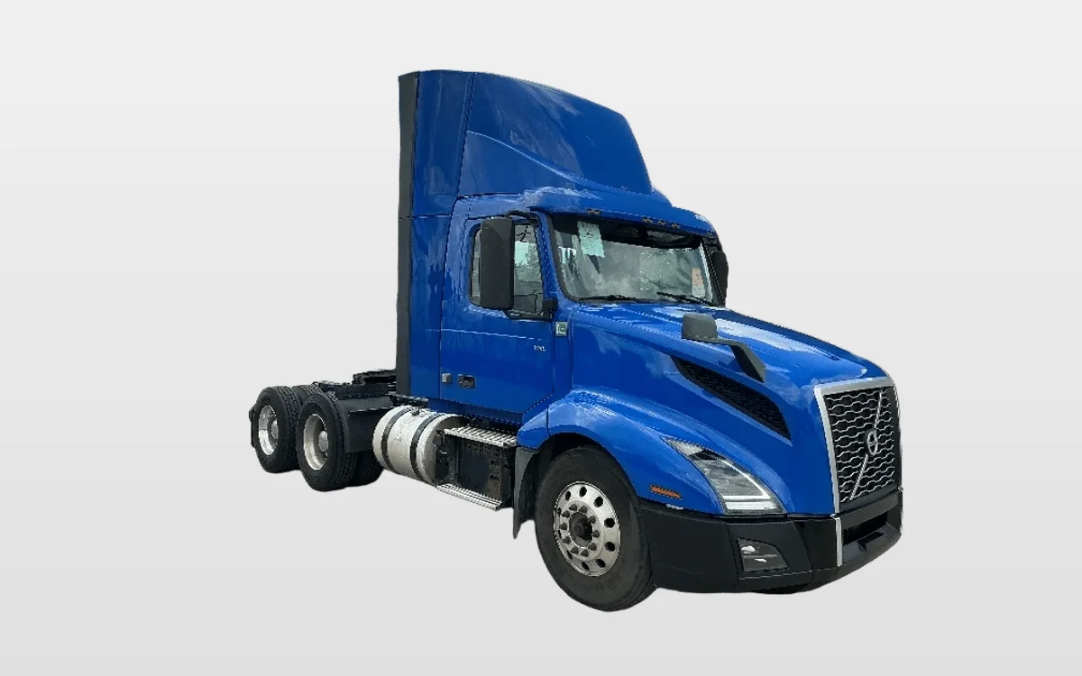 2019 Volvo - image 1