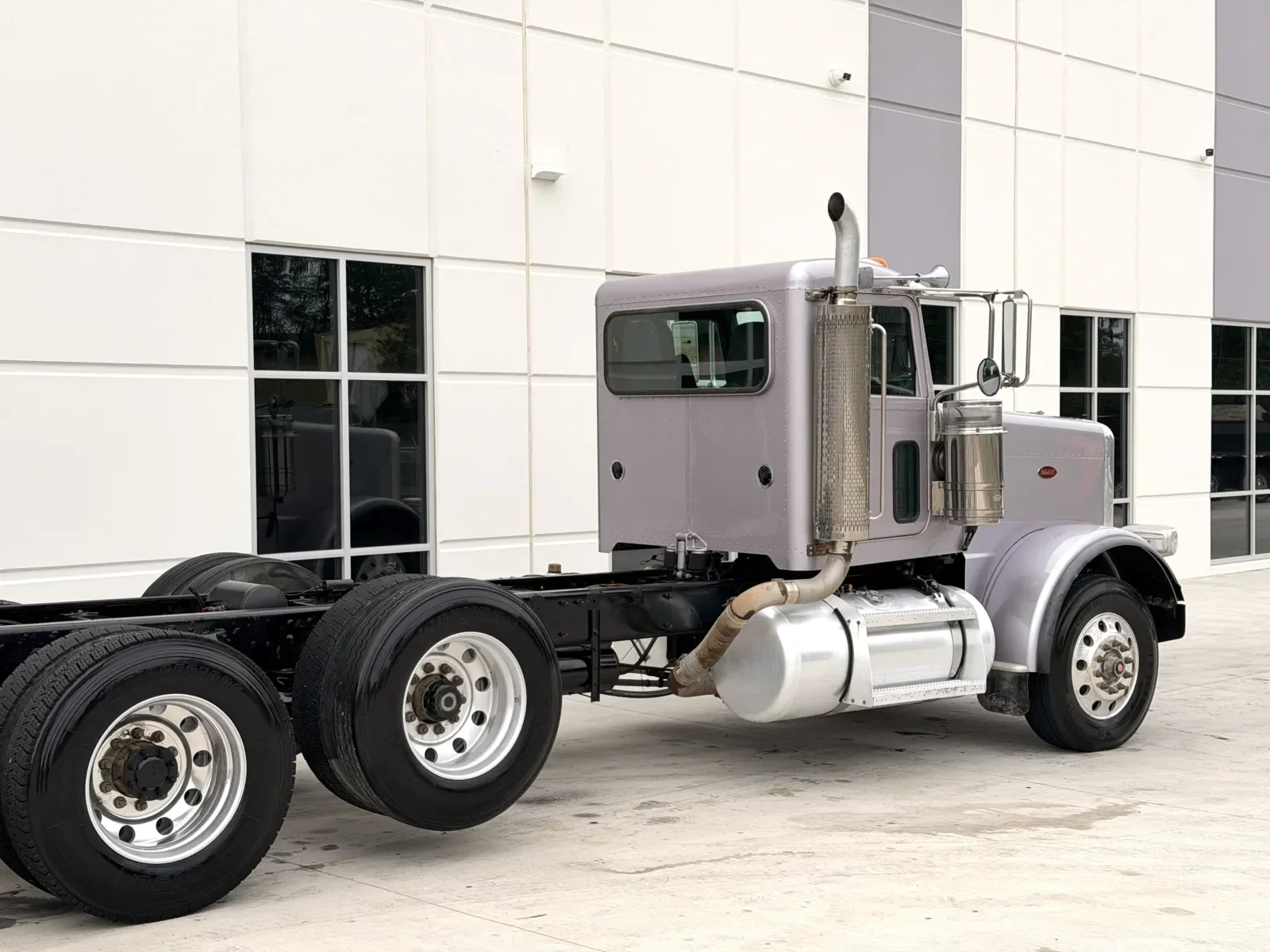 2016 Peterbilt 389 in Greer, SC — photo 7