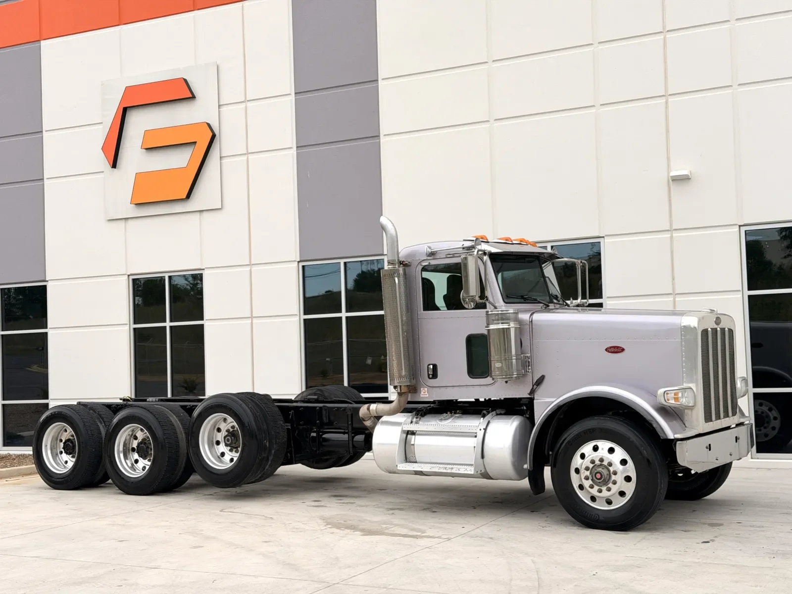 2016 Peterbilt 389 in Greer, SC