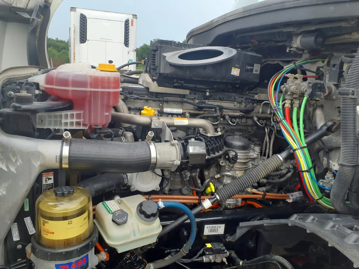 2019 Freightliner Cascadia in Wayland, MI — photo 9