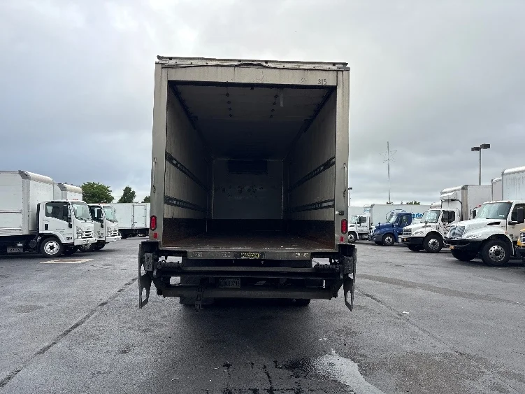 2020 International MV in West Babylon, NY — photo 8