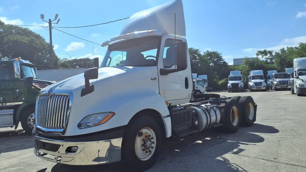 2019 International LT