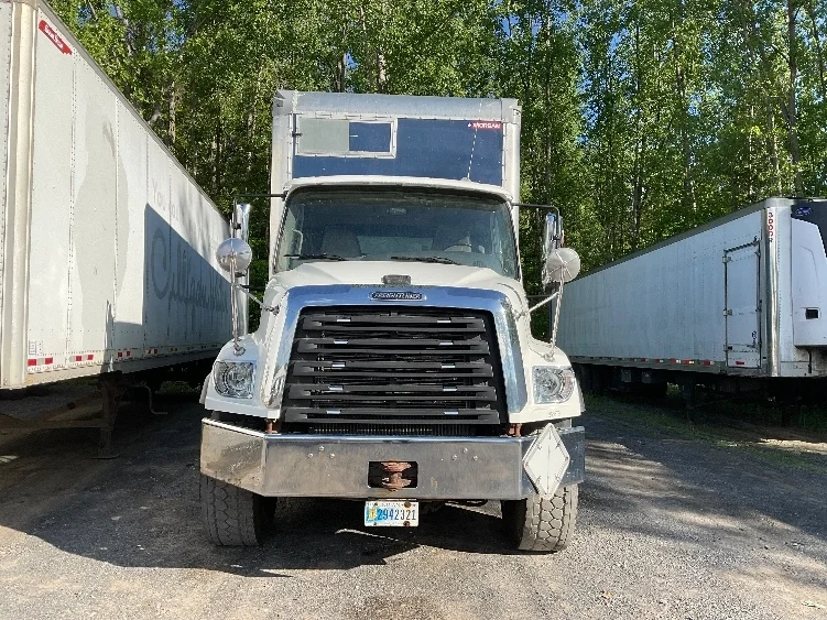 2020 Freightliner 114SD in Whitesboro, NY — photo 2