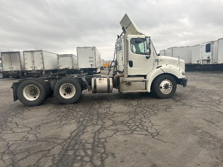 2020 Freightliner M2 112 in Akron, OH — photo 8