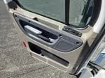 2020 Freightliner Cascadia in MN — photo 47