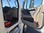 2020 Freightliner Cascadia in MN — photo 48