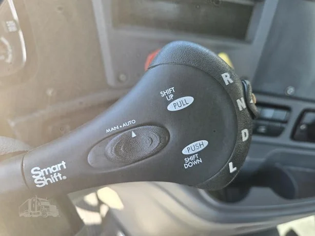2020 Freightliner Cascadia in MN — photo 15