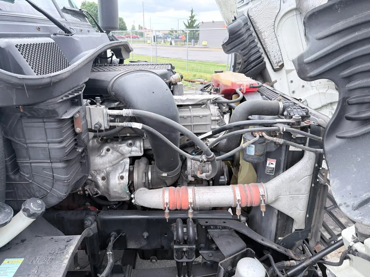 2020 Freightliner Cascadia in Syracuse, NY — photo 13