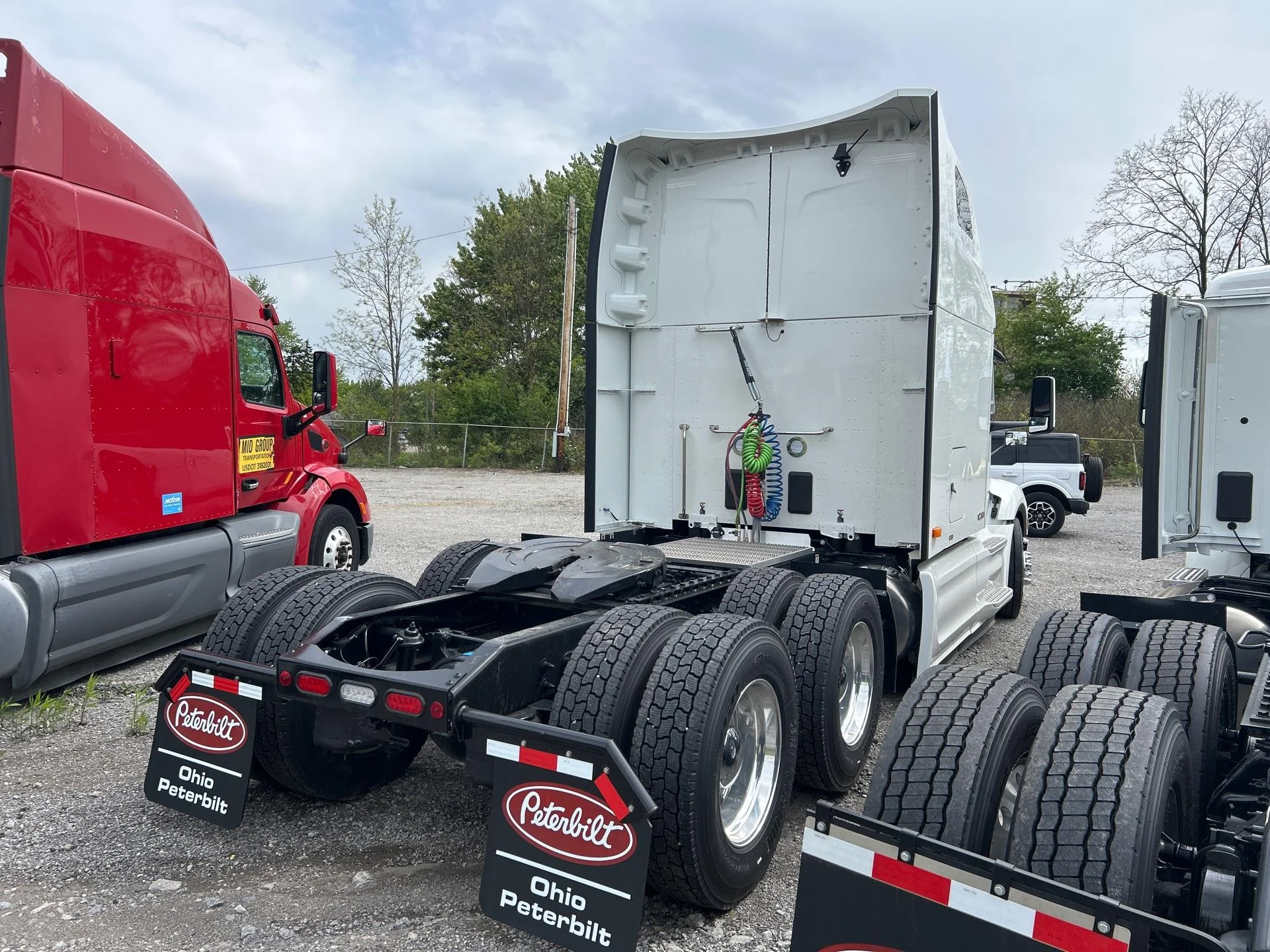 2027 Peterbilt 579 in Youngstown, OH — photo 4
