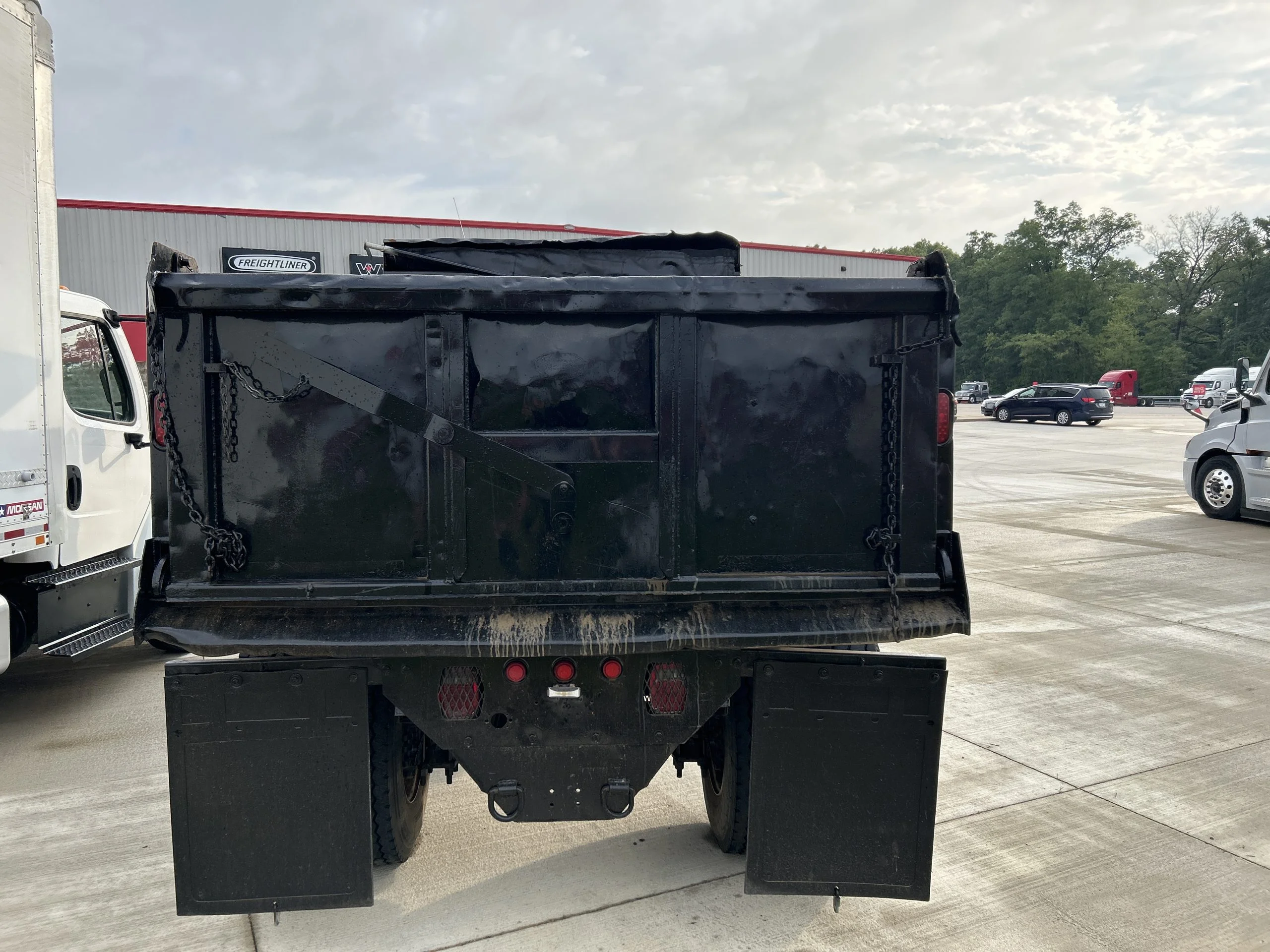 2016 Freightliner M2 106 in Fremont, IN — photo 3