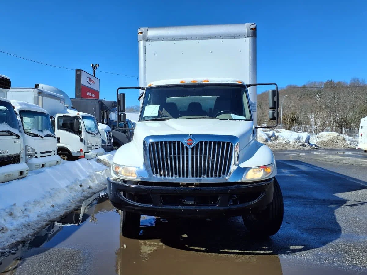 2019 International 4300 - image 2