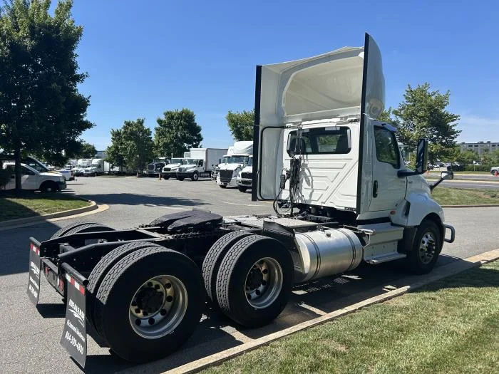 2024 International LT — photo 6
