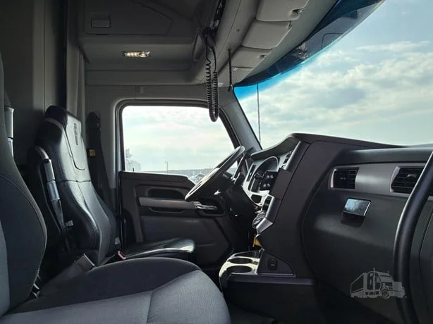 2022 Kenworth T880 in Idaho Falls, ID — photo 27