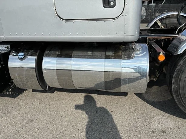 2022 Kenworth T880 in Idaho Falls, ID — photo 13