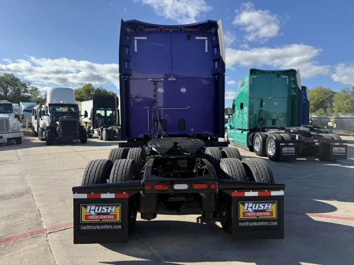 2026 Peterbilt 579 - image 8