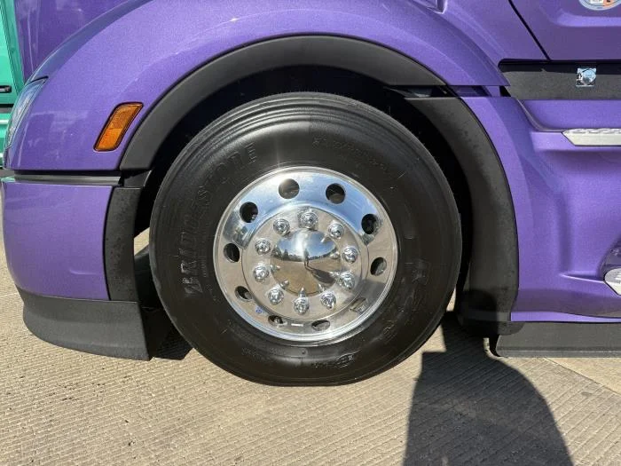 2026 Peterbilt 579 - image 17