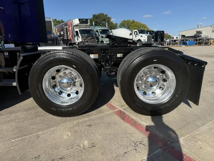 2026 Peterbilt 579 - image 18