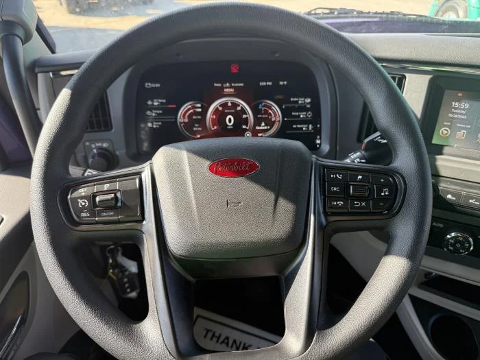 2026 Peterbilt 579 - image 32
