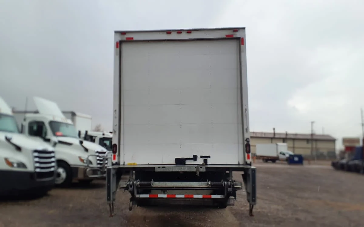 2018 Freightliner M2 106 in Commerce City, CO — photo 5
