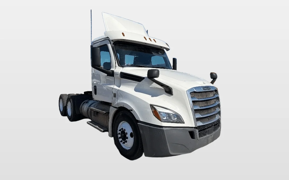 2020 Freightliner - image 1