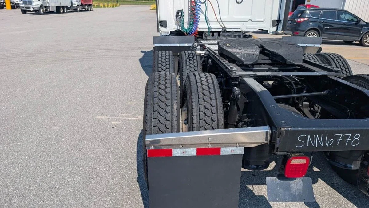 2022 Western Star 49X — photo 8