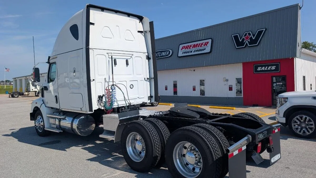 2022 Western Star 49X — photo 9