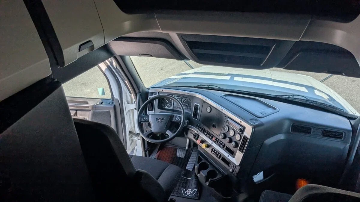 2022 Western Star 49X — photo 19