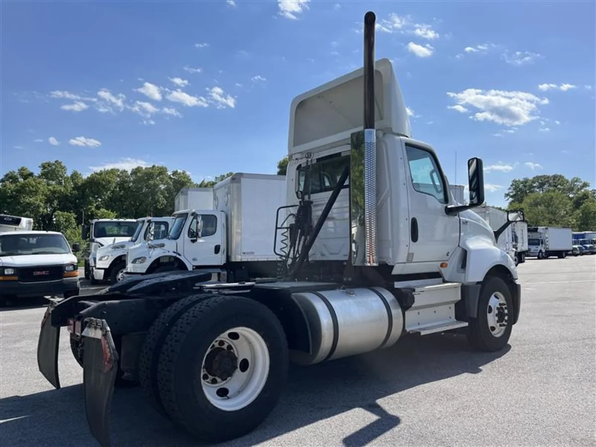 2020 International LT in Beltsville, MD — photo 4