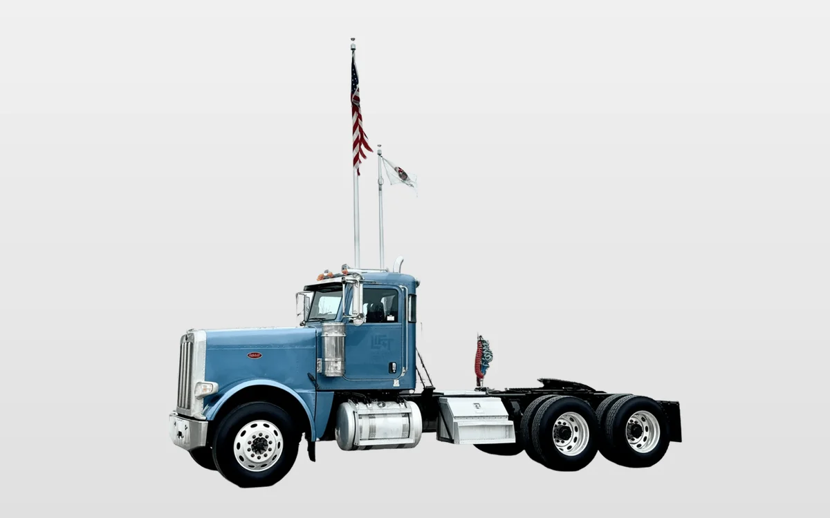 2009 Peterbilt - image 1