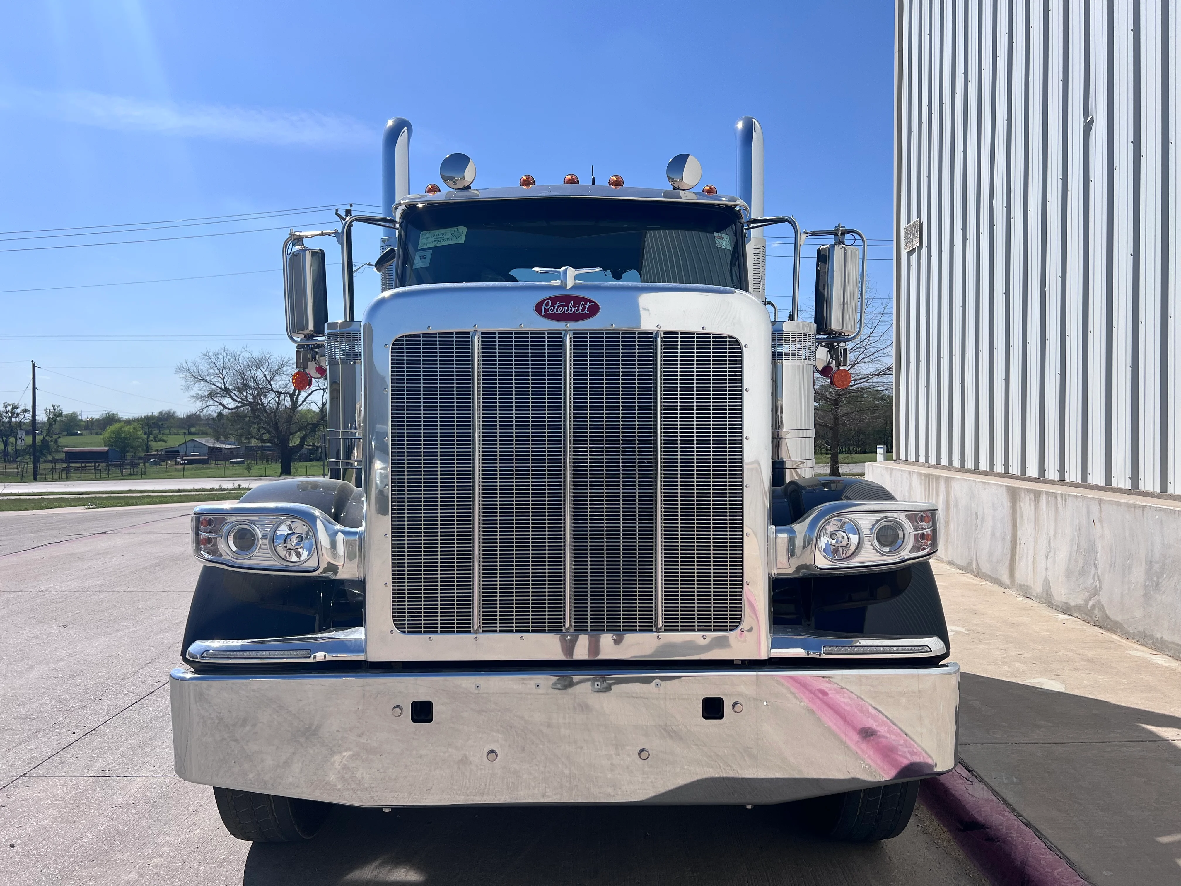 2027 Peterbilt 589 in Fort Smith, AR — photo 8