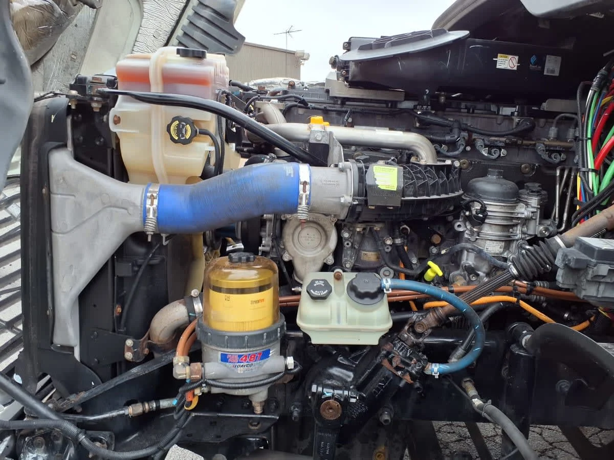 2020 Freightliner Cascadia in Fort Worth, TX — photo 8