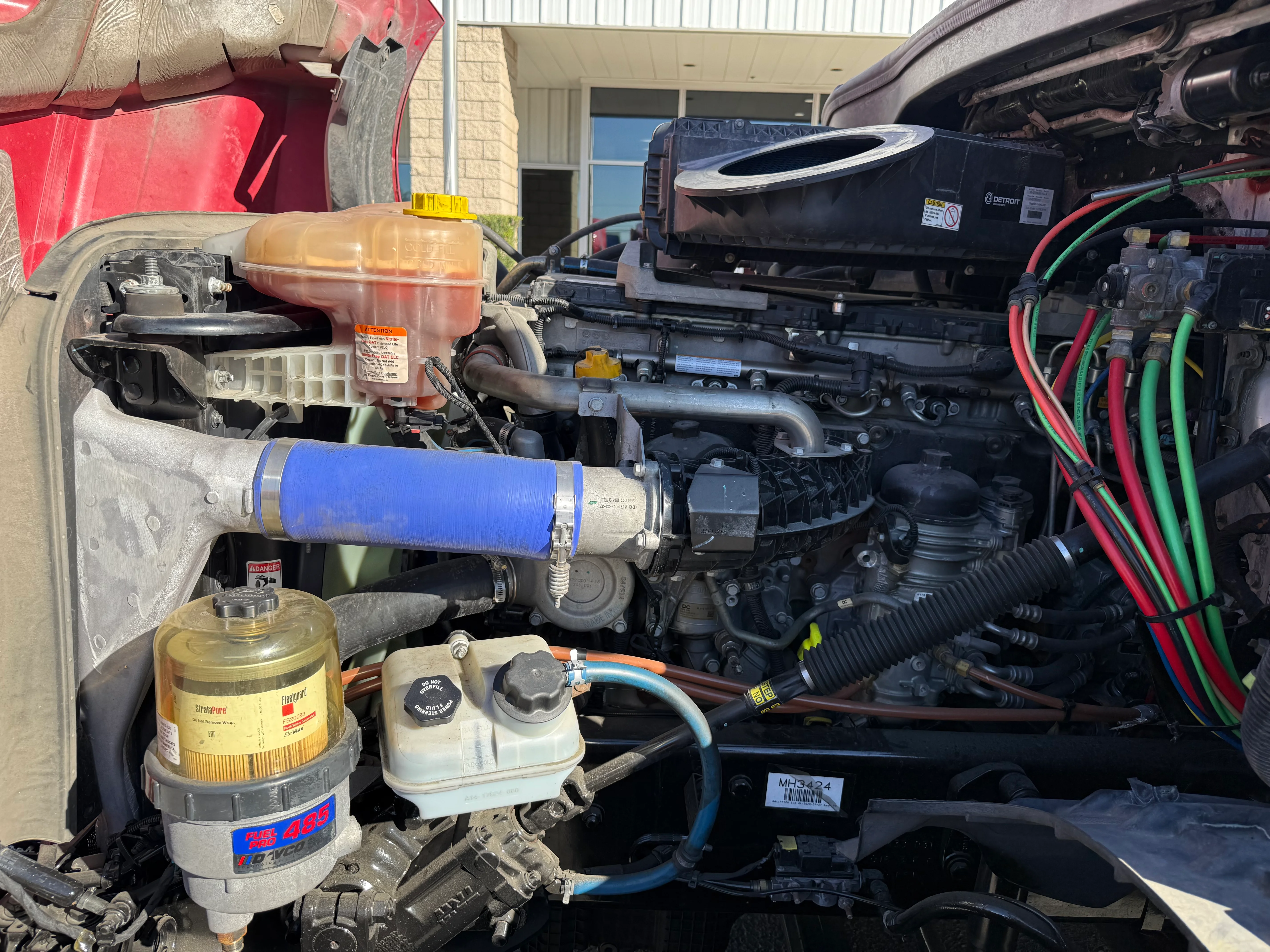 2021 Freightliner Cascadia in Selectrucks Fontana, CA — photo 11