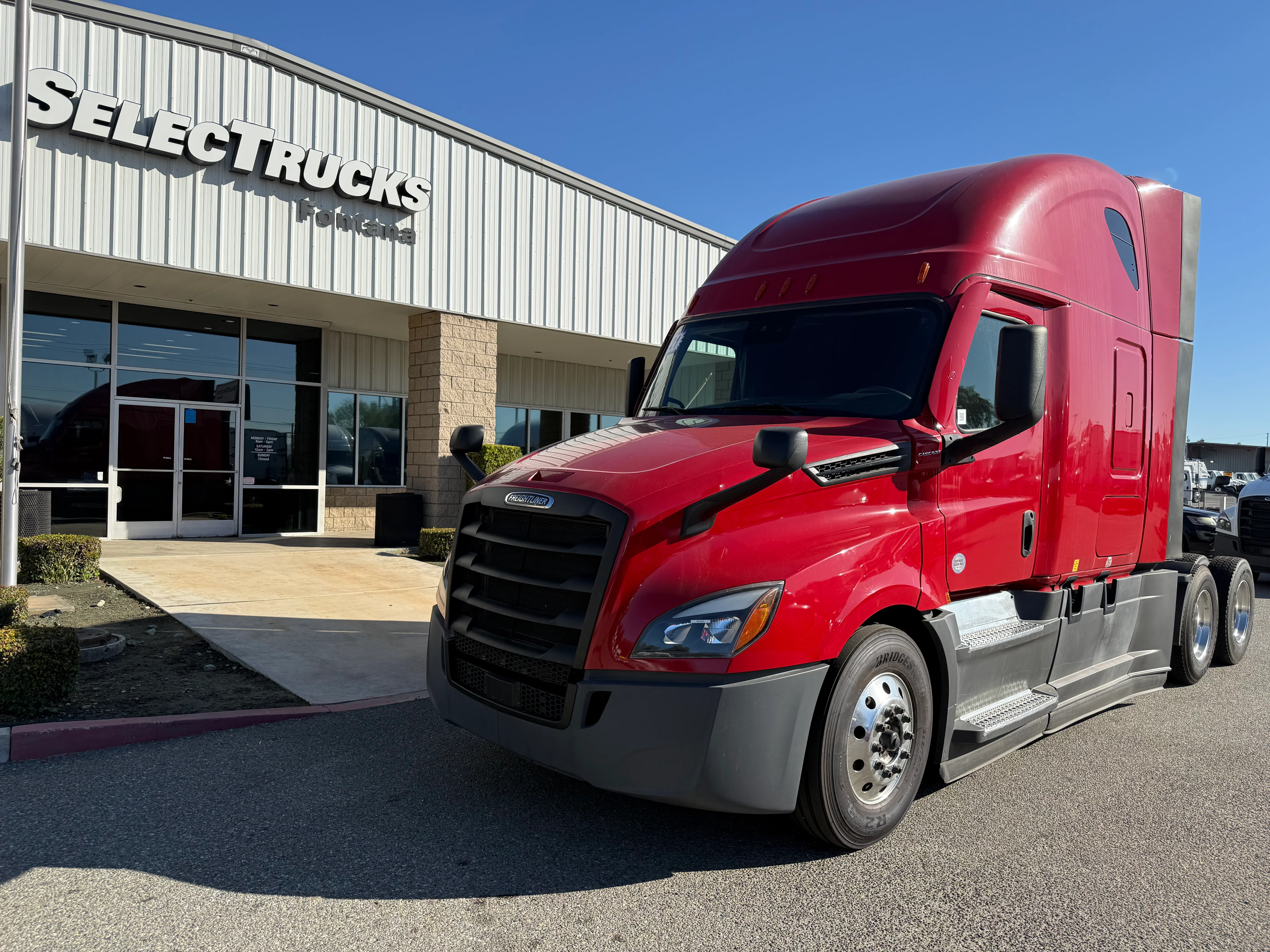 2021 Freightliner Cascadia in Selectrucks Fontana, CA