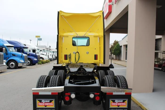 2021 Peterbilt 579 in Nashville, TN — photo 6
